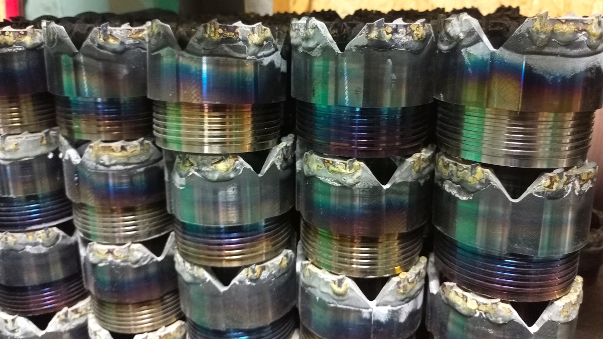 Коронка СМ-5В для колонкового бурения