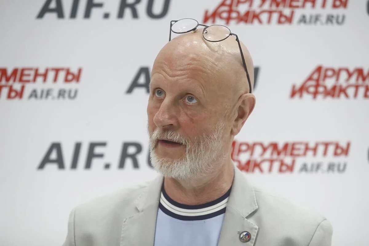    Пучков ответил на претензии Netflix: будем бесплатно смотреть, что захотим