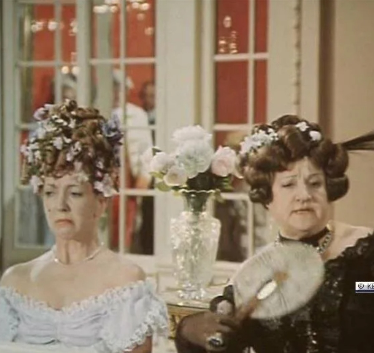 Доча, мы устарели. Сейчас рулит какое-то третье поколение!