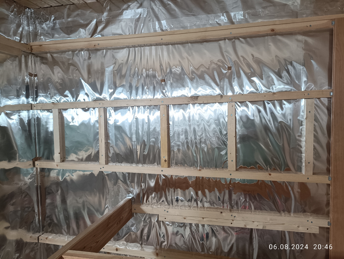 Обрешетка сауны под "парящие полки"