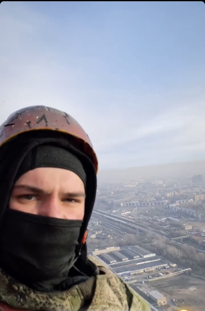 Снова я на высоте 180 метров, пока что мой рекорд)