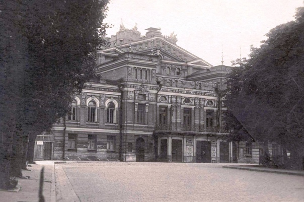 Театр Франка, фото 1911 года. Клуб Коренного Киевлянина