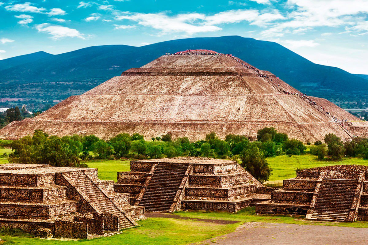 Пирамида Солнца