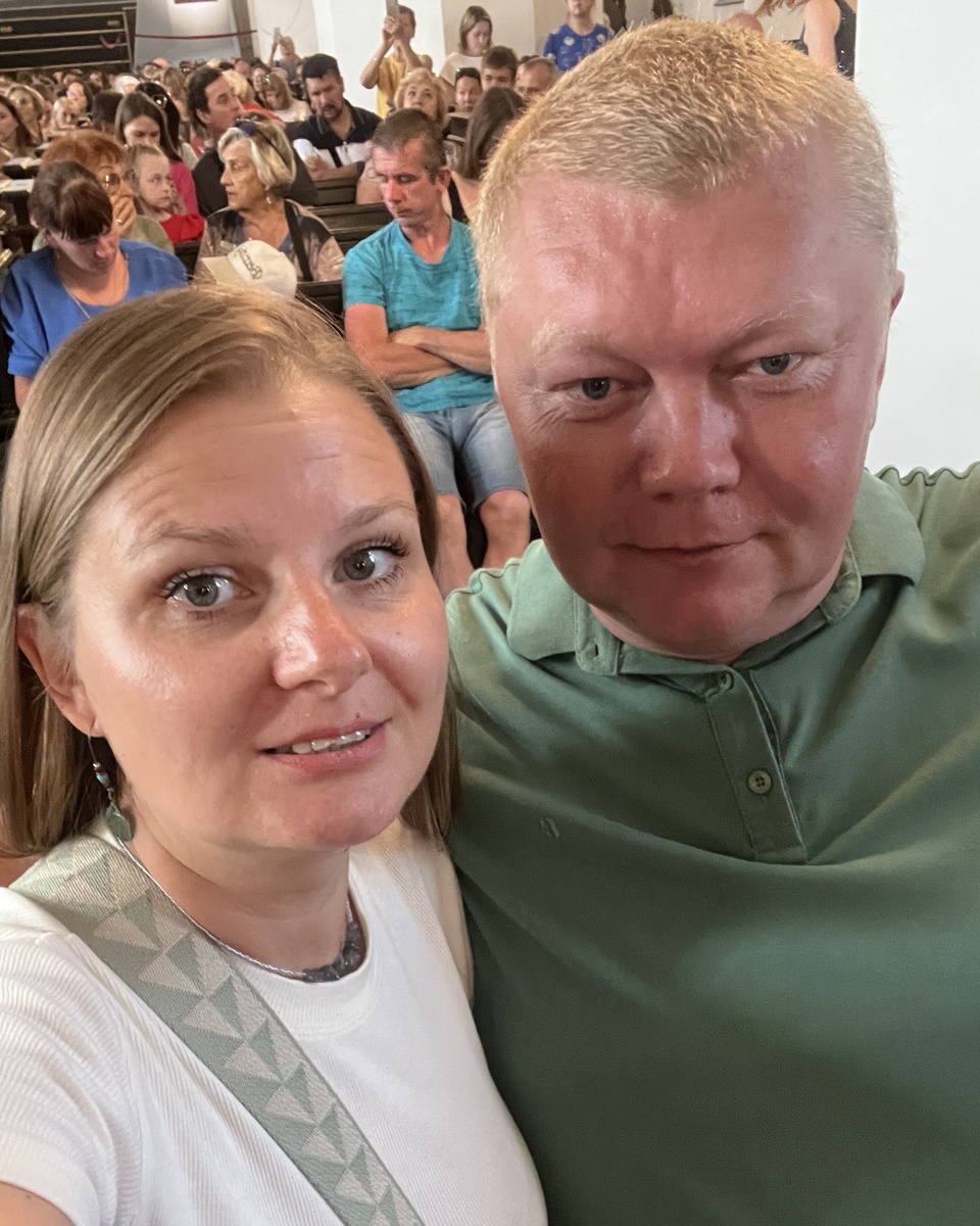 Мало у нас совместных фото с мужем