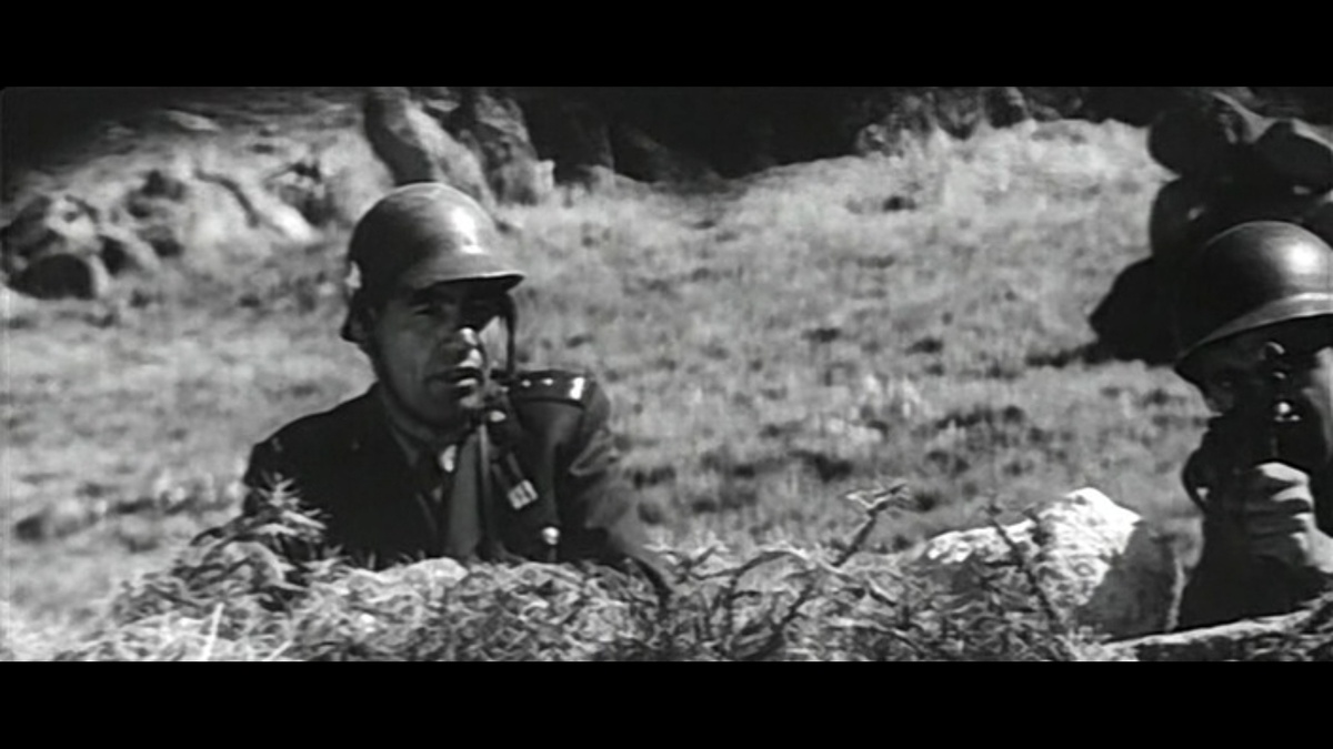 Иностранные пограничники. Кадр из фильма