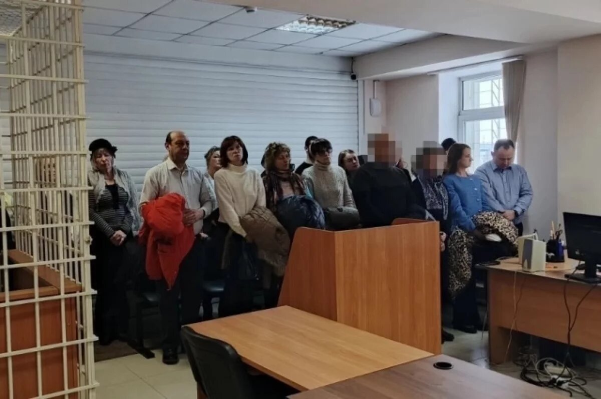    На Камчатке супруги-иеговисты отделались условным сроком за экстремизм