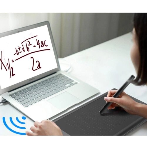 Графический планшет в действии (из открытых источников)