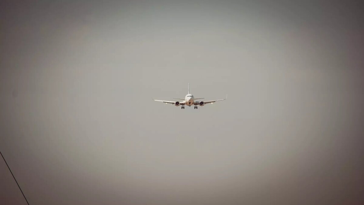 Ограничения на работу аэропорта Сочи были введены с 01:47 мск. Автор: Антон Засимов. Источник: 1MI