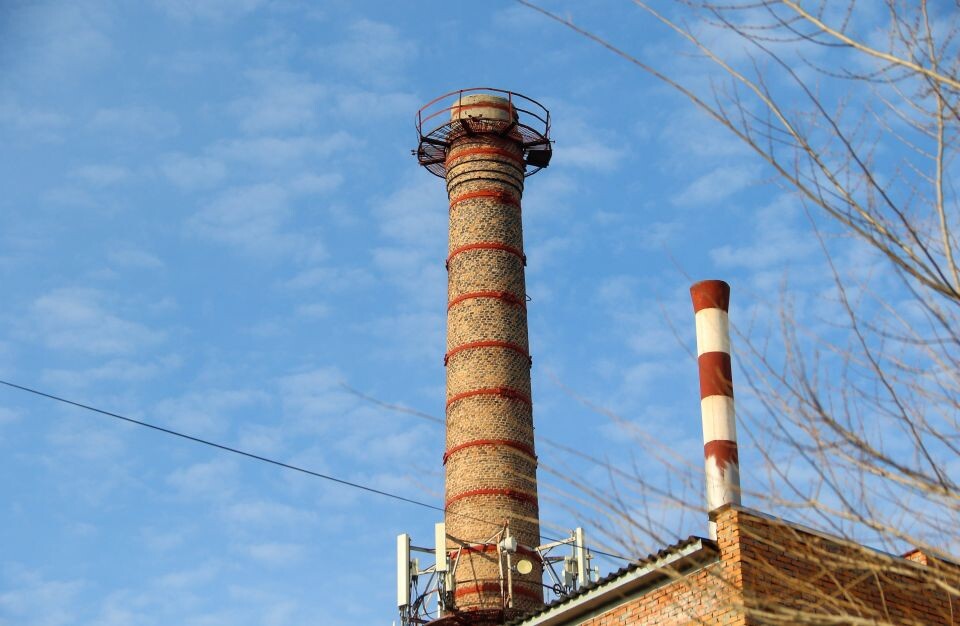    Трубы бывшей котельной на улице Чкалова, 247а. Источник: Виталий Барабаш