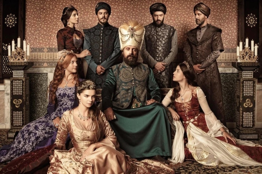 Постер к сериалу "Великолепный век"