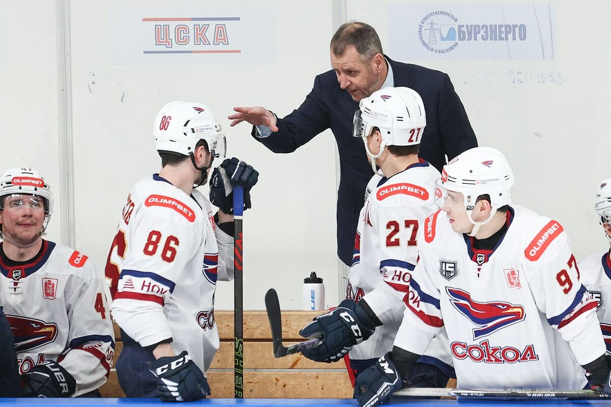     Красноярский «Сокол» уступил «Звезде» на выезде