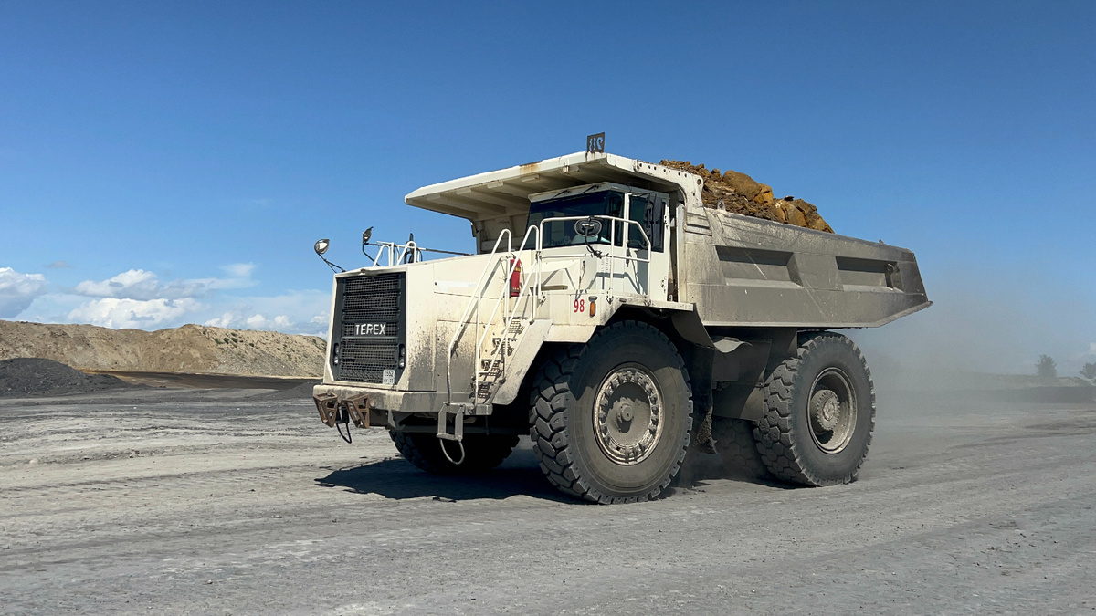 вывоз породы после БВР