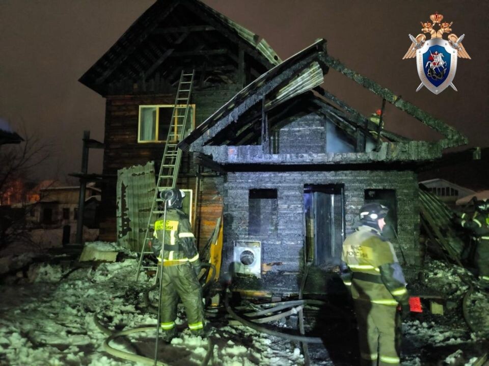    Поджог дома в Горно-Алтайске. Источник: Следком по Республике Алтай