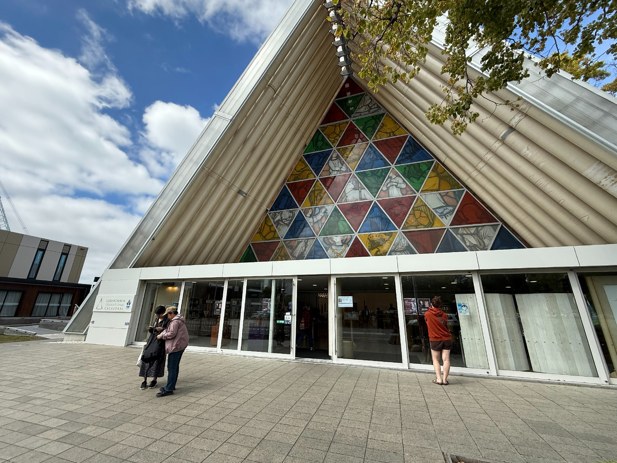 Кафедральный (картонный) собор в Крайстчерч, Новая Зеландия