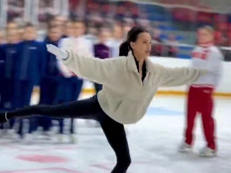     Знаменитая фигуристка Загитова посетила Благовещенск ФОТО: скрин видео