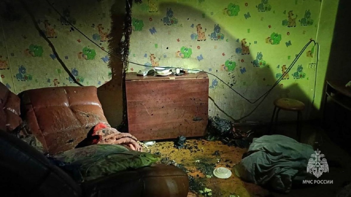    В Башкирии загорелась квартира в пятиэтажке: пострадал 69-летний мужчина