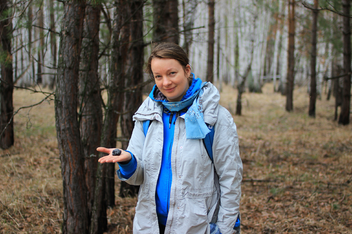 Мария Грицевич не только наблюдает за кометами, но и ездит в экспедиции по поиску метеоритов. Фото из личного архива. 