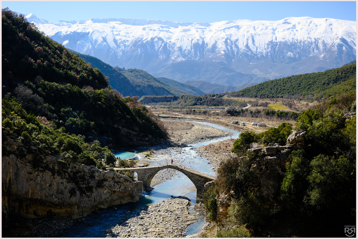 Горячие источники. Албания. Фото: Михаил Рябинин