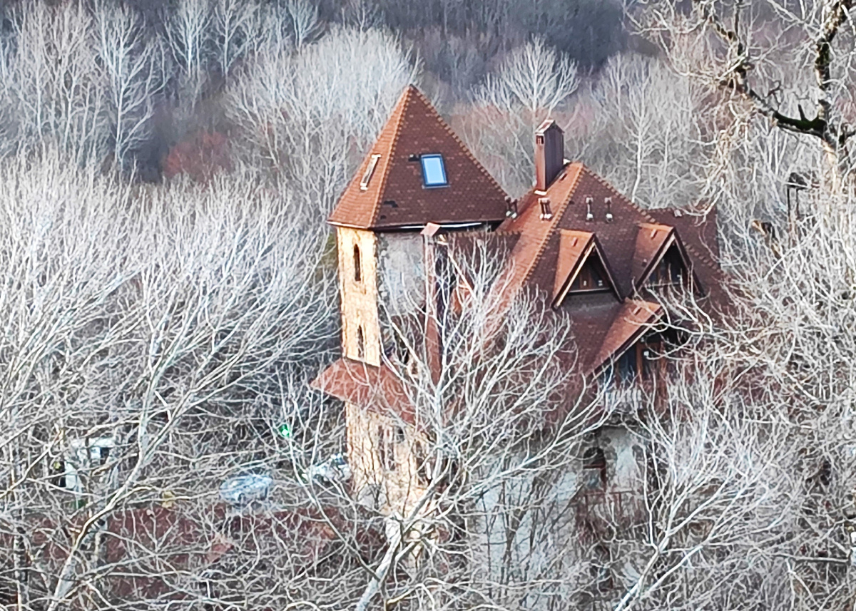 СТАРЫЙ ЗАМОК, Горячий Ключ