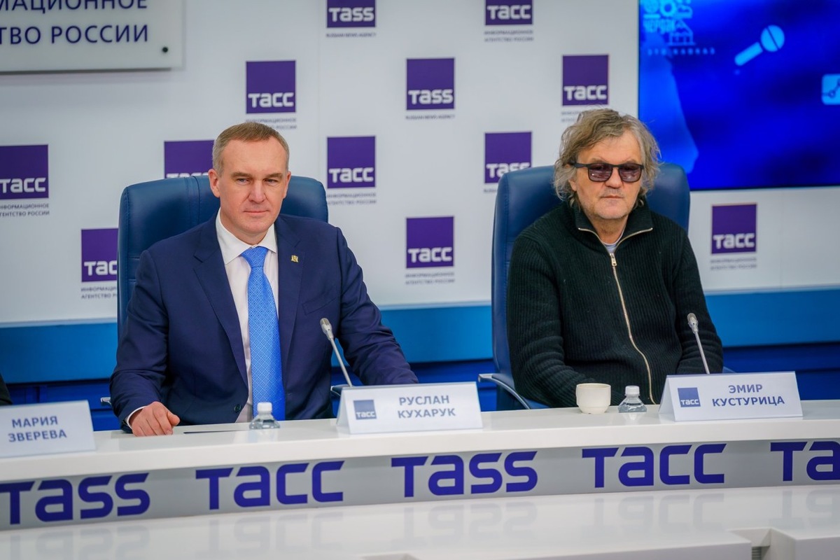    Эмир Кустурица признался, что рад быть президентом «Духа Огня»