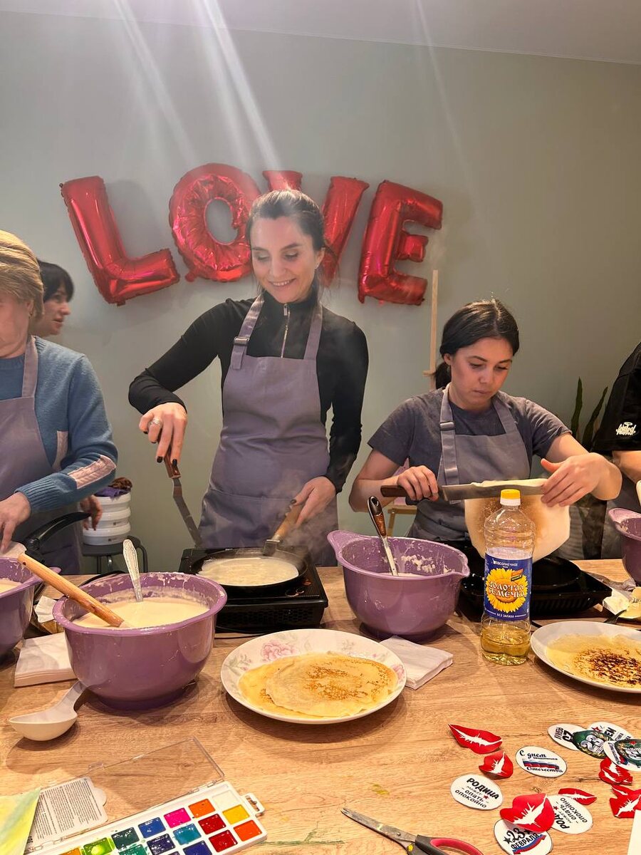 Процесс приотовления блинов