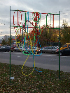 Так вот ты какой, «сон разума»! Виталий Мельничук, выставка «Спальный район». Фото автора.