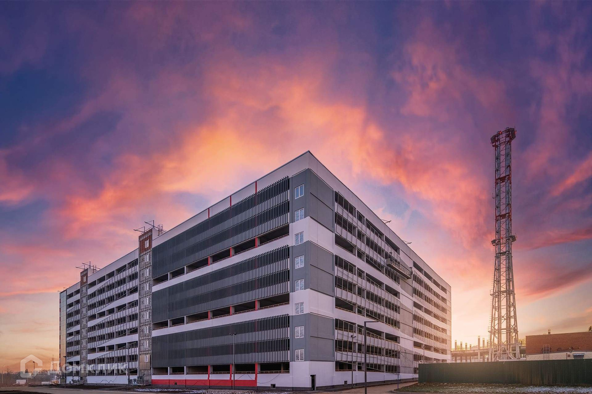 Видимо заехал он туда по наводке )))