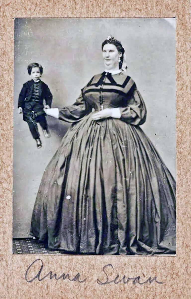 Анна Хайнинг Бейтс, фотография сделана 5 августа 1888 года.