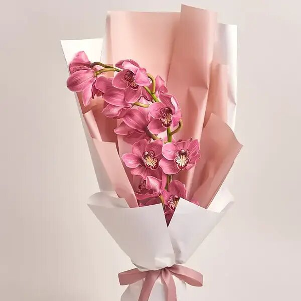   Минимализм в букете. AzaliaNow Мария Казённова