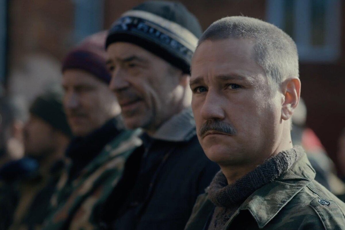 Кадр из фильма. Узнаёте нашего Сыроежкина из "Электроника"? Фото Яндекс.Картинки. 