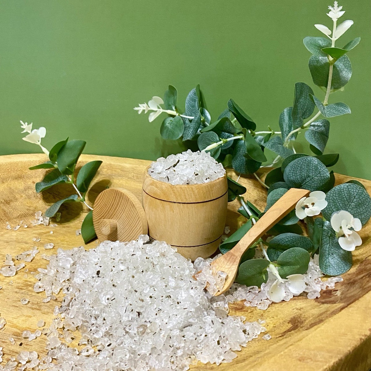 соль для ванны "Эвкалипт" от бренда RUSVERAMAX