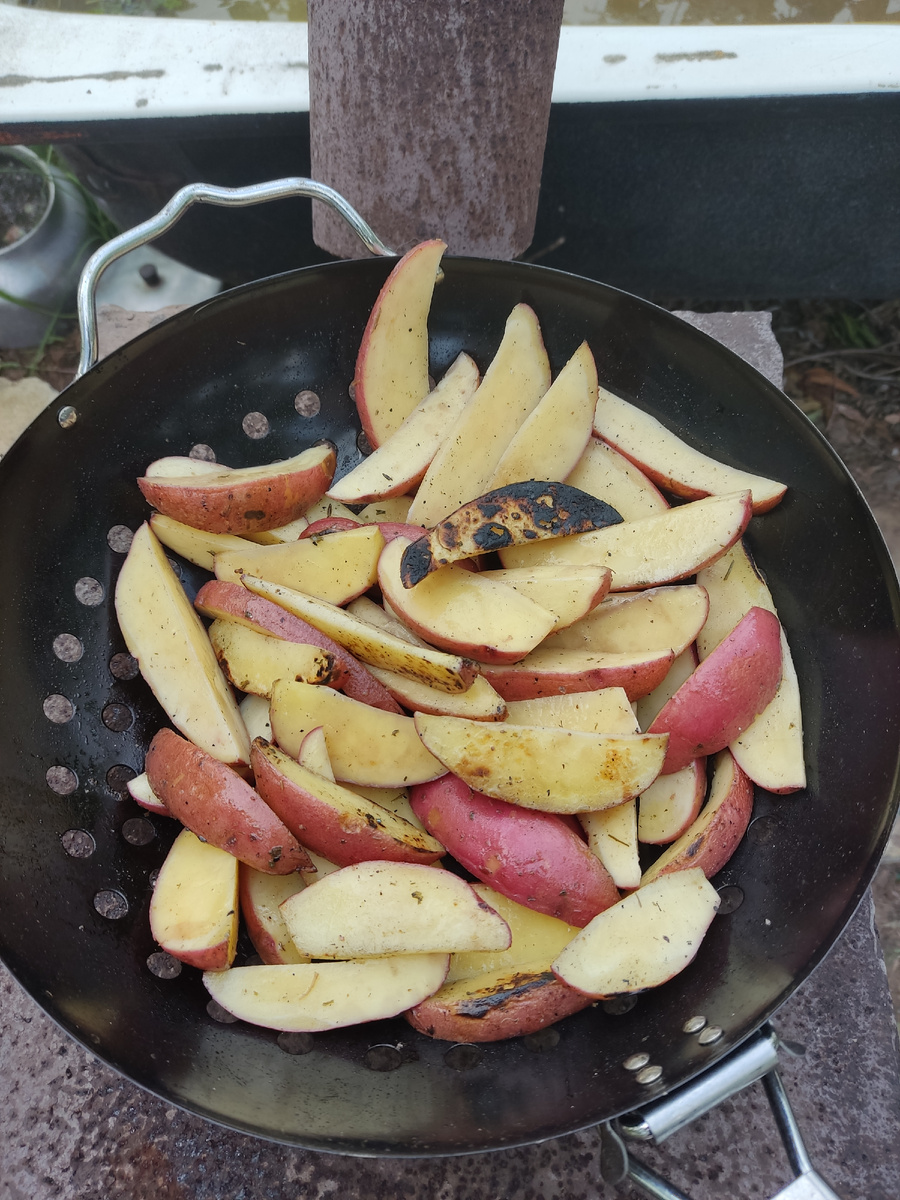 Запечённые картофельные дольки