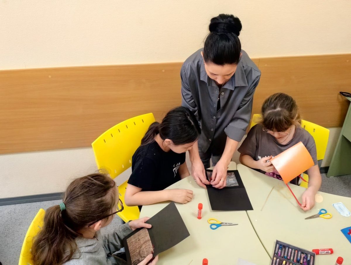    Ежегодно лечение в стационаре проходят почти шесть тысяч детей, из-за чего пропускают школьную программу