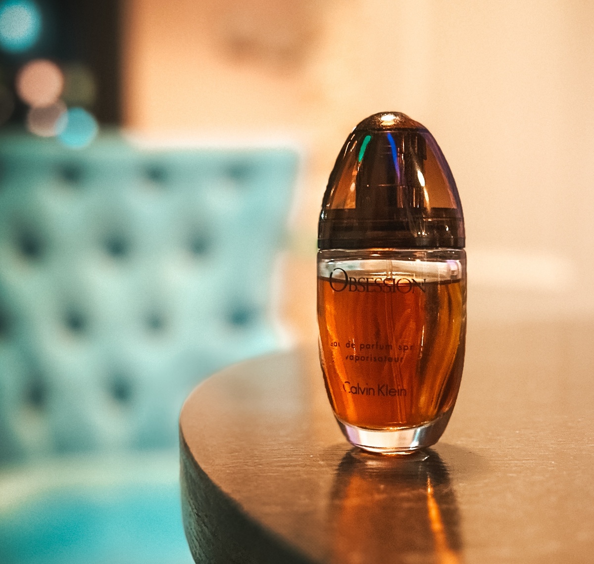 Obsession выпускается до сих пор при почти неизменных технических характеристиках. Тот аромат, что отлично чувствует себя в жаре, влажности и ветре.  