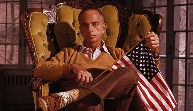 Рой Маркус Кон (англ. Roy Marcus Cohn) — американский политик, консервативный юрист. 1927 г.ржд