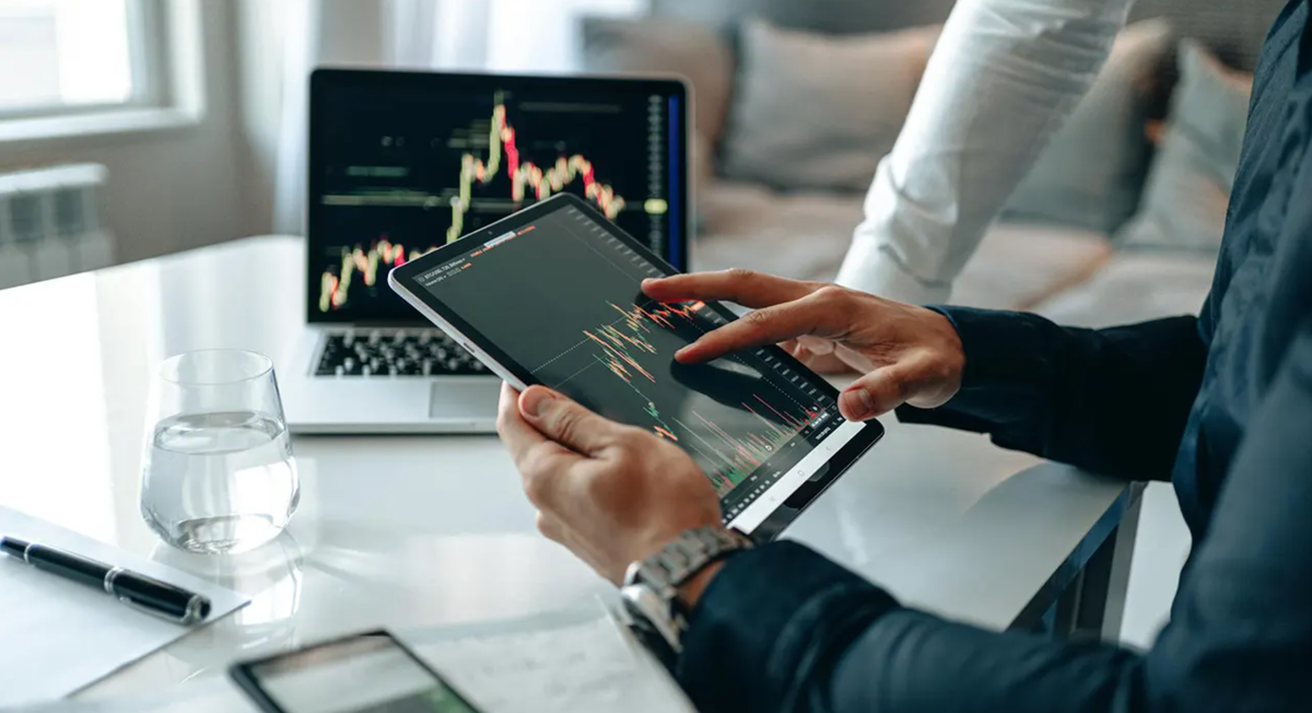 Насколько важна скорость исполнения ордеров: ключ к успеху в трейдинге