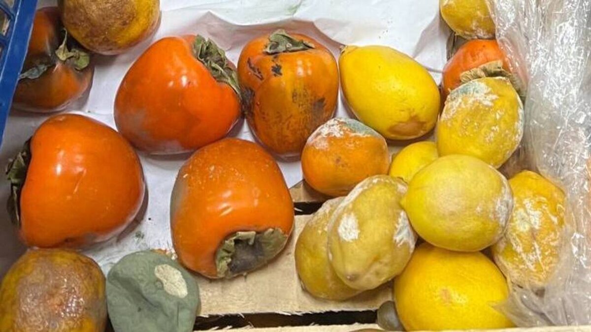    Более полумиллиона рублей за просрочку и обман покупателей в курском магазине «Светофор»