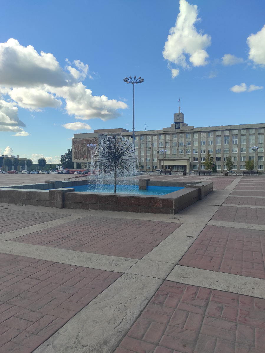 Центр города. Администрация