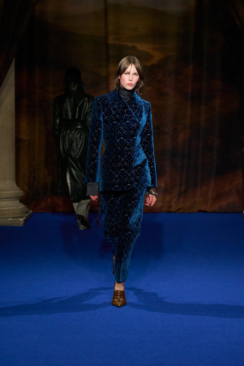 Burberry Fall 2025 Ready-To-Wear
