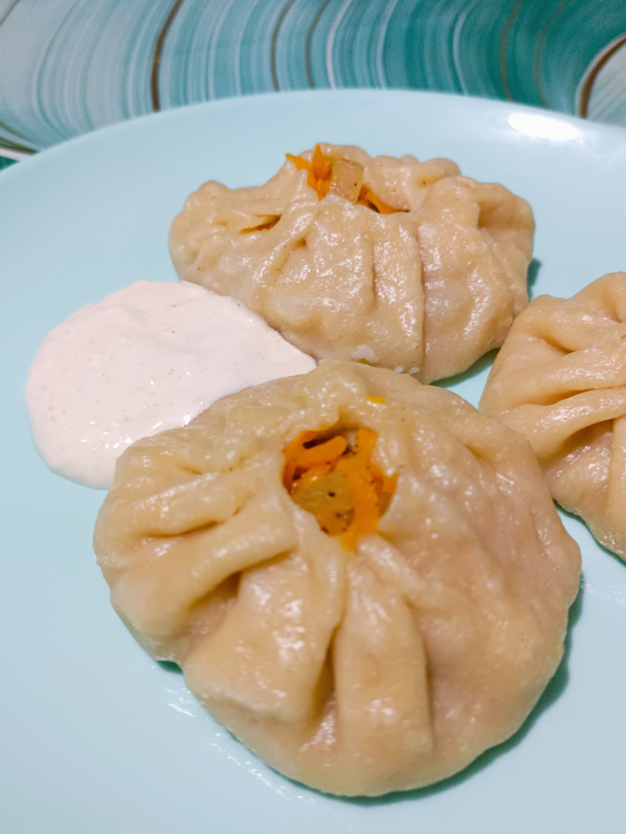 Манты вегетарианские, с тыквой. 