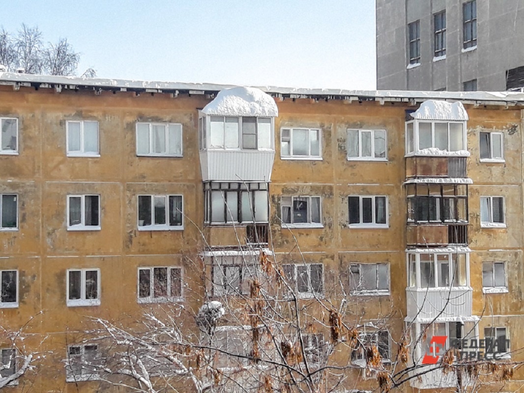 Материнский капитал можно тратить в Петербурге на замену оконных блоков и входных дверей, остекление балконов и лоджий.  Фото: Фото: ФедералПресс / Ксения Медведева