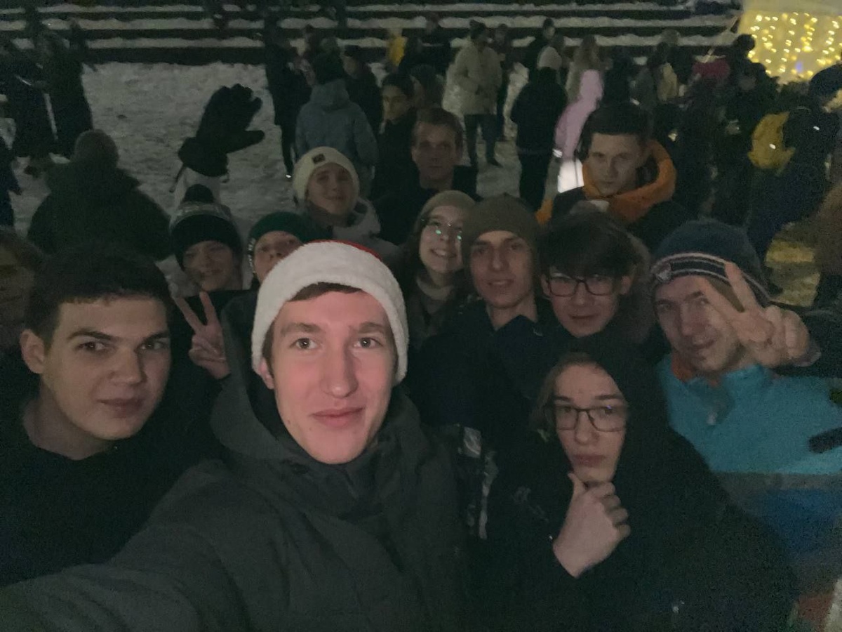 Фото из личного архива Павла: новогоднее мероприятие в «Летово»