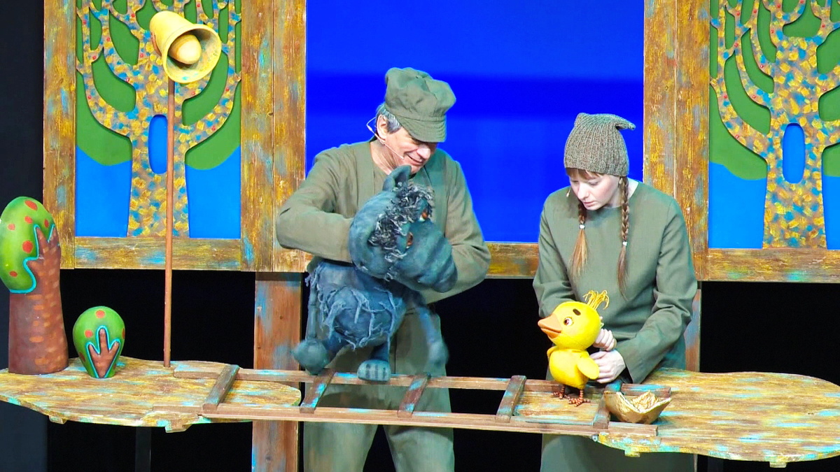    Театры Югры отправились в гастрольные туры по округу и в Тюмень