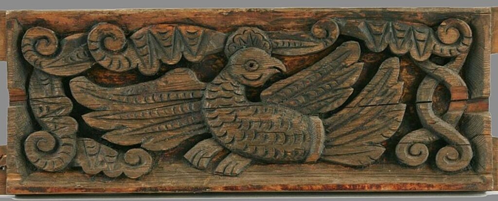 Фризовая доска «Птица» от наличника. Россия, Нижегородская губ, вторая половина XIX века. Дерево; резьба, плотницкая работа © Из собрания музея-заповедника «Коломенское»