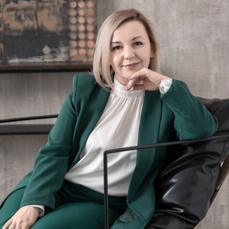    Наиля Фархатовна ХОХЛОВА