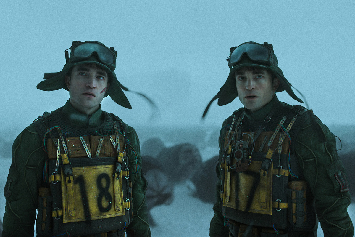    Кадр из фильма «Микки-17»