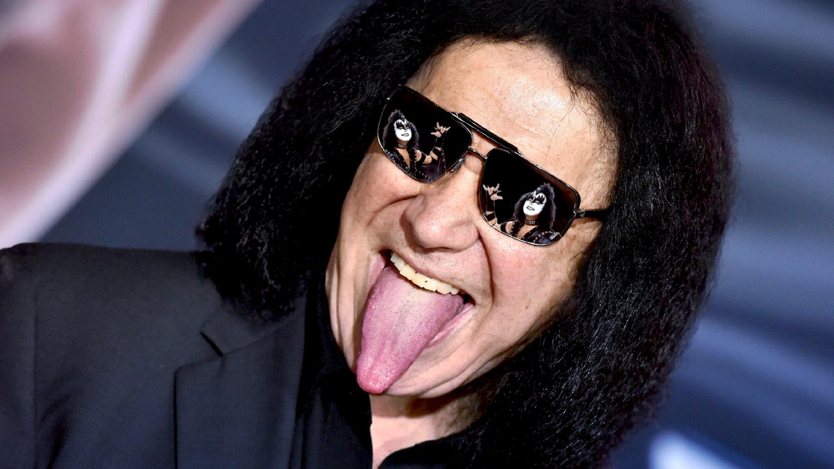 Джин Симмонс