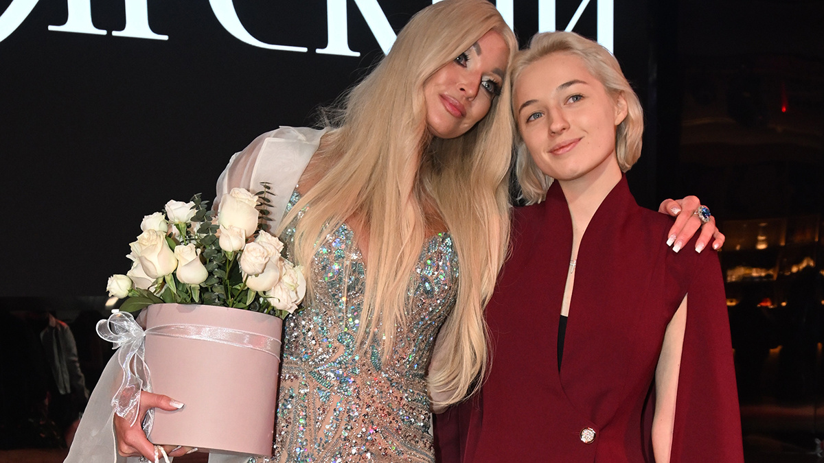 Анастасия Волочкова и ее дочь Ариадна. Фото: Global Look Press