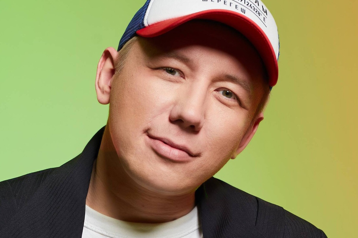     «Я вместе с бывшей женой и новой возлюбленной встретил Новый год в Таиланде»: Степа Марсель раскрыл секреты личной жизни