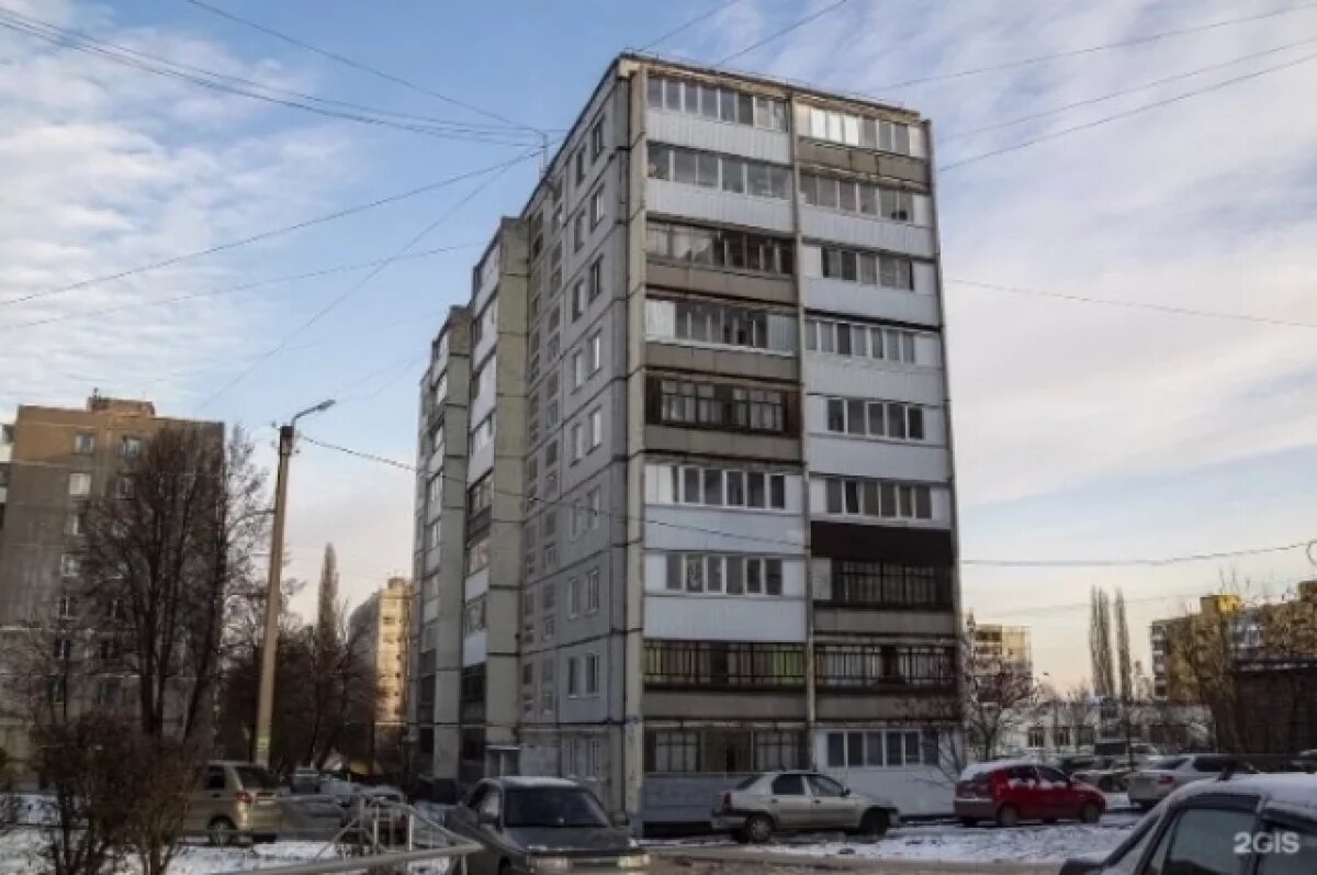    Жильцы дома на ул. Кольцевой боятся однажды ночью просто не проснуться.